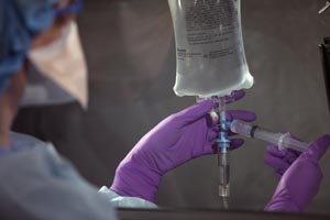 HALYARD PURPLE NITRILE-XTRA TERILE EXAM GLOVES